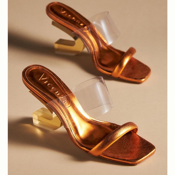 Vicenza Sculptural PVC Heels Anthropologie 37 NEW - Picture 2 of 4